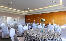 Paseo Premiere Hotel